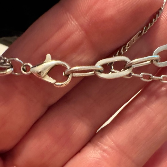 Filigree Butterfly 3 strand NECKLACE VINTAGE - Picture 3 of 7